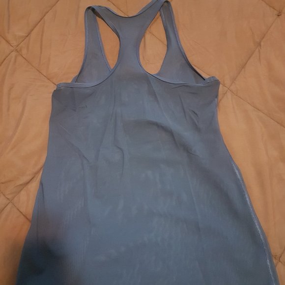 Lululemon *Lab* Mesh Tank - RARE - Picture 6 of 6
